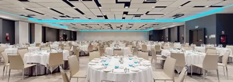 Madrid Marriott Auditorium Hotel & Conference Center (2/4)