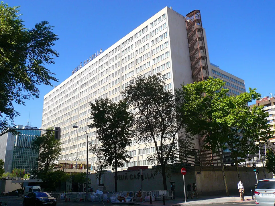 Meliá Castilla (1/2)